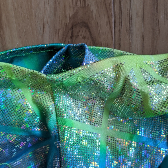 Iheartraves Rainbow Holo Scrunch Back Hot Short - Picture 6 of 6